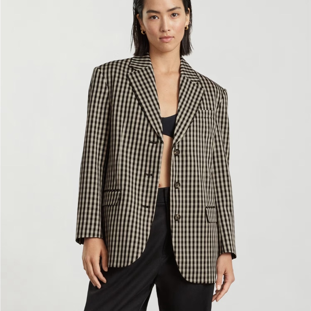 Everlane ‘80s Blazer in Khaki/Black